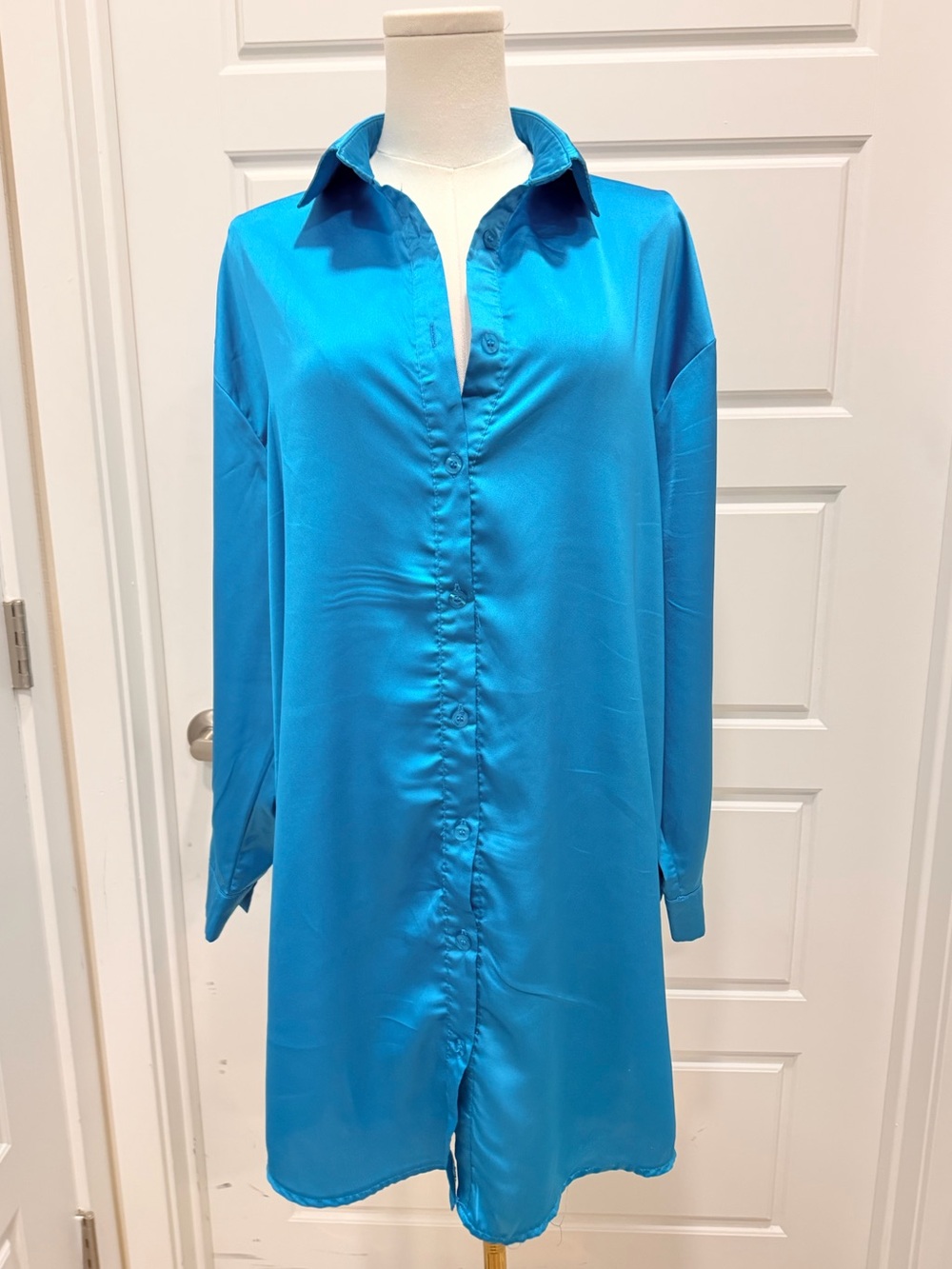 Missguided Bright Turquoise Satin Button-Front Shirt Dress